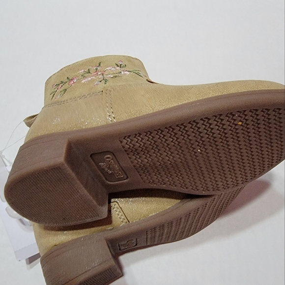Oshkosh B'Gosh Little Girls boots - Picture 6 of 6